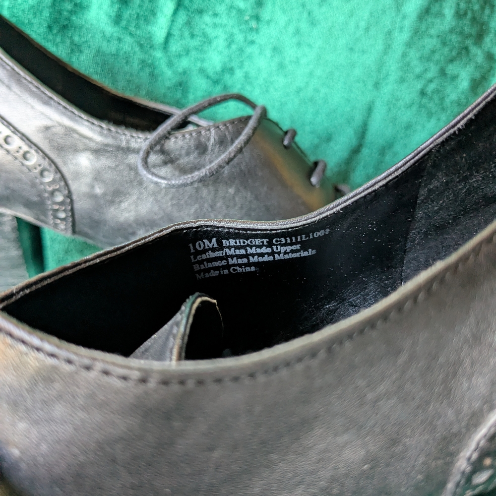 Size 10, Franco Sarto Leather Lace-Up Heels - Picture 6 of 6